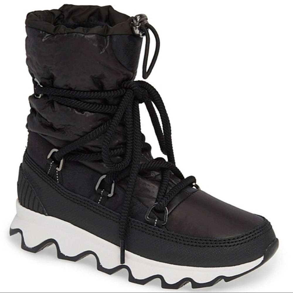 Sorel Black Winter Boots with Mid-Calf Height Waterproof Material and Lace-Up